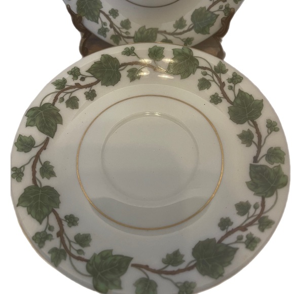 Vintage 1940’s Royal Jackson Emarld Ivy Saucer (11 available) - Picture 7 of 7